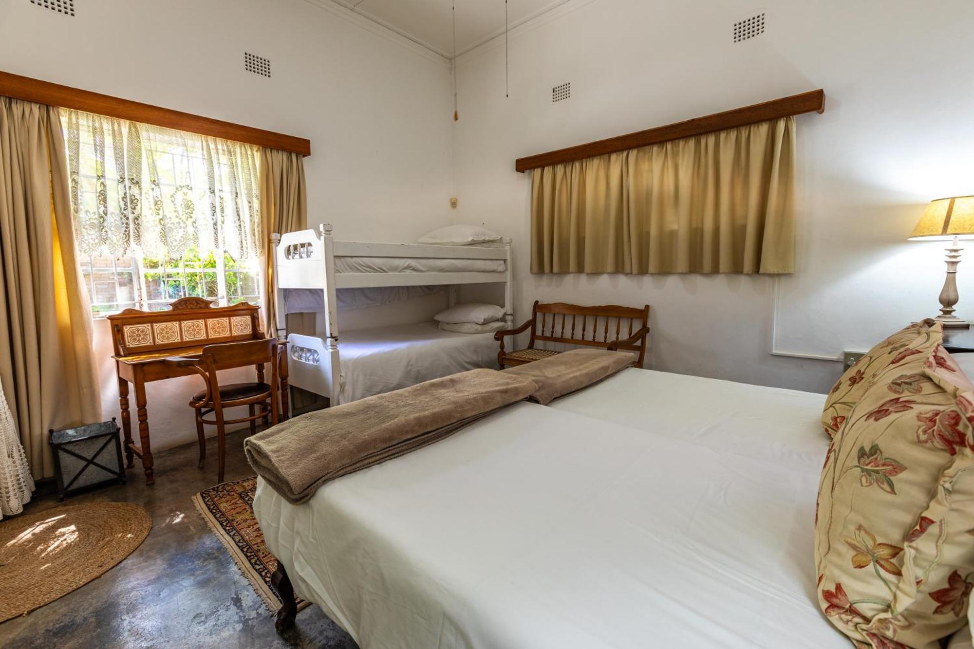 Hh 820 Accomodation Grootfontein Экстерьер фото